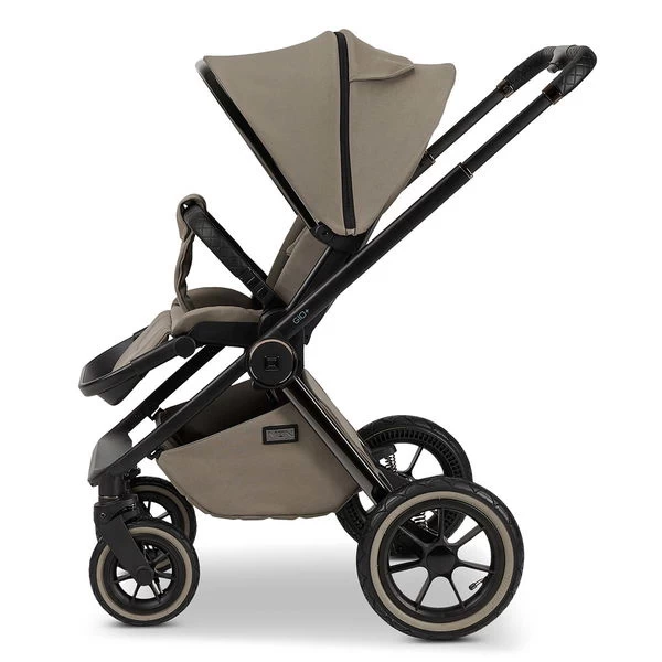 Moon Gio Plus Kombi-Kinderwagen Mud/black Chrome – Bild 10